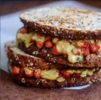 Beautifully Real Food: Rețete fără vinovăție și fără carne în care să te răsfeți - Beautifully Real Food: Guilt-Free, Meat-Free Recipes to Indulge in