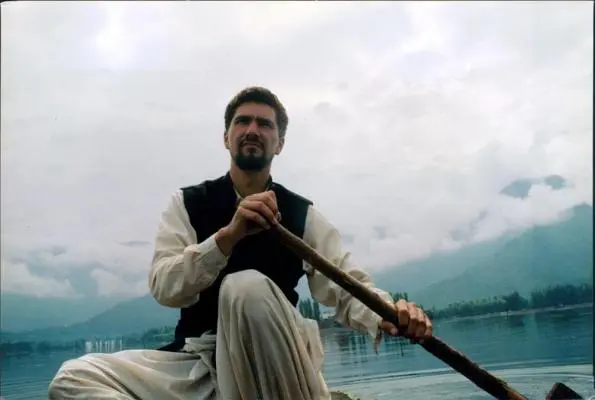 Din gura leului: O călătorie de-a lungul Indusului - From the Lion's Mouth: A Journey Along the Indus