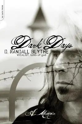 Zile întunecate: A Memoir - Dark Days: A Memoir