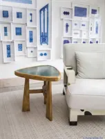 Trăind cu Charlotte Perriand: Arta de a trăi - Living with Charlotte Perriand: The Art of Living