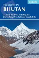 Trekking în Bhutan: 22 de drumeții de mai multe zile, inclusiv drumețiile Jhomolhari, Drukpath și Dagala - Trekking in Bhutan: 22 Multi-Day Treks Including the Jhomolhari, Drukpath and Dagala Treks