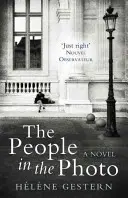 Oamenii din fotografie (The People in the Photo) - The People in the Photo