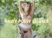 Îngeri cu păsărici păroase - Hairy Pussy Angels