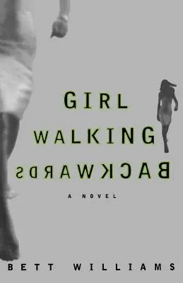 Fata care merge cu spatele - Girl Walking Backwards