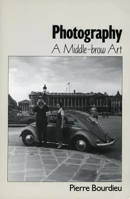 Fotografia: O artă Middle-Brow - Photography: A Middle-Brow Art