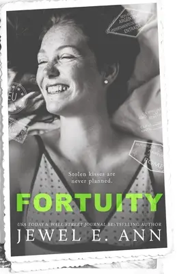 Fortuity: Un roman contemporan de sine stătător - Fortuity: A Standalone Contemporary Romance