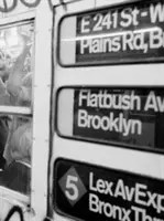 Brian Young: Trenul NYC 1984 - Brian Young: The Train NYC 1984