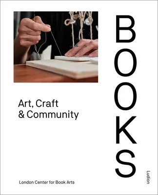 Cărți: Artă, artizanat și comunitate - Books: Art, Craft & Community