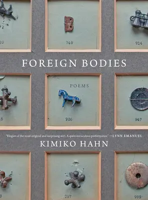 Corpuri străine: Poezii - Foreign Bodies: Poems