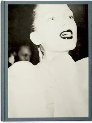 Mary McCartney - Monocromie și culoare - Mary McCartney - Monochrome & Colour
