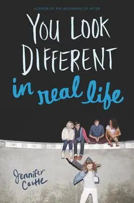 Tu arăți diferit în viața reală - You Look Different in Real Life