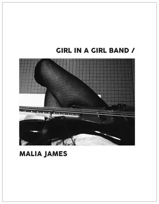 Fata dintr-o trupă de fete - Girl in a Girl Band