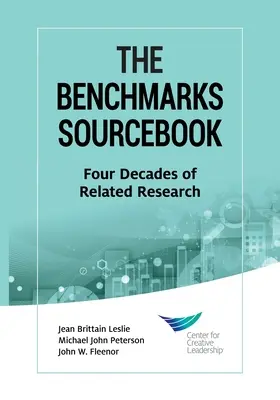 The Benchmarks Sourcebook: Patru decenii de cercetări conexe - The Benchmarks Sourcebook: Four Decades of Related Research