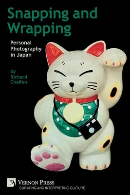 Snapping and Wrapping: Fotografii personale în Japonia - Snapping and Wrapping: Personal Photography in Japan